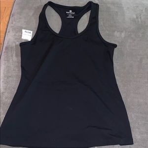 Black workout tank top